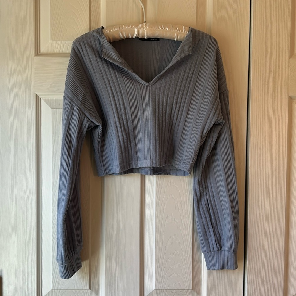 SHEIN Cropped Long Sleeve Shirt